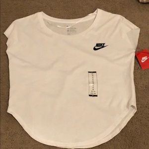 Women’s Nike Athletic Cut Tee